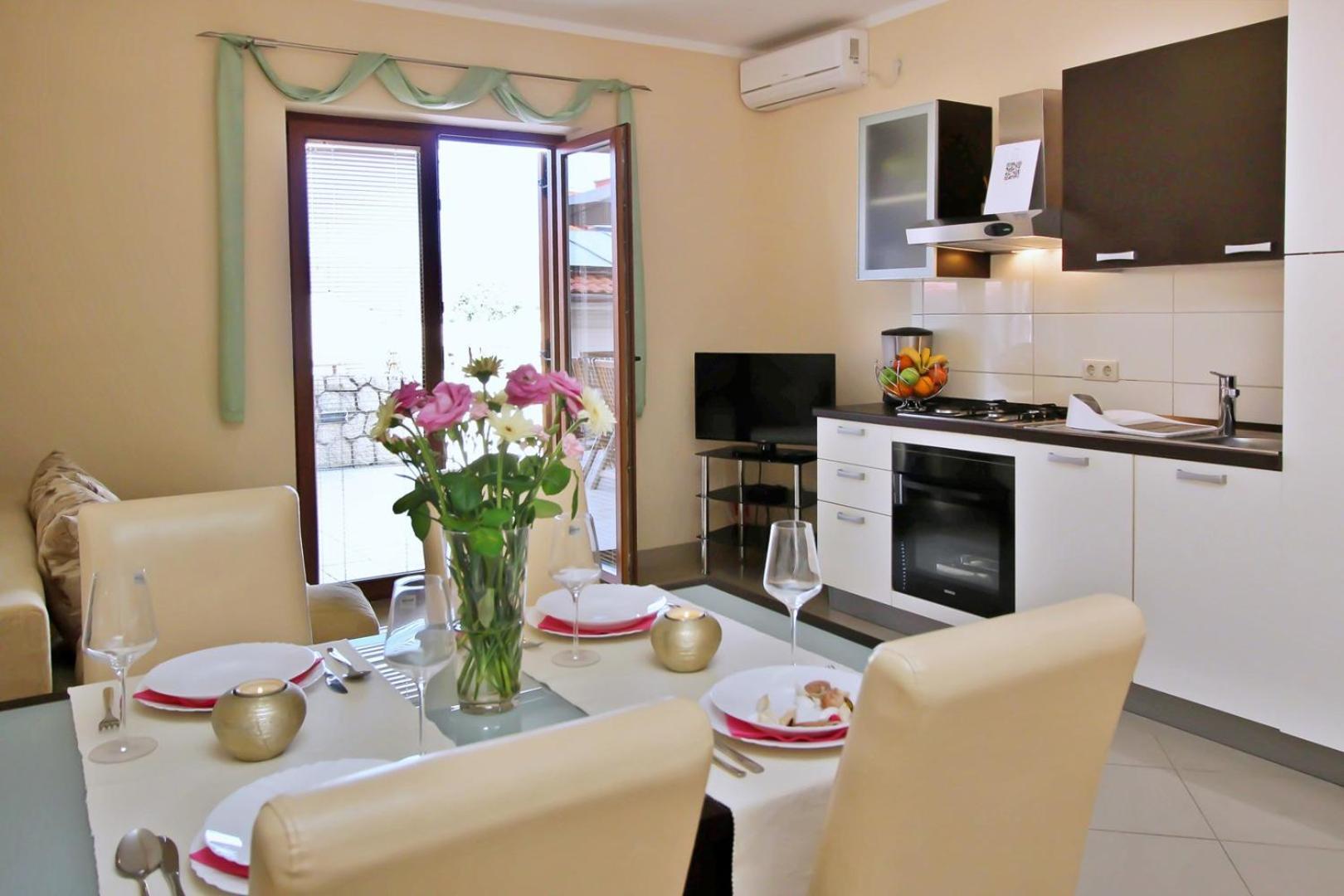 Apartments Ivanka C. Солине Экстерьер фото